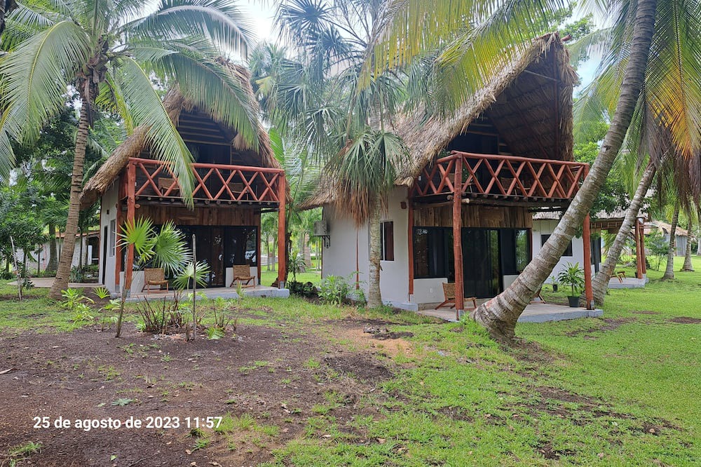 Photo of Outdoor in Huay-Pix