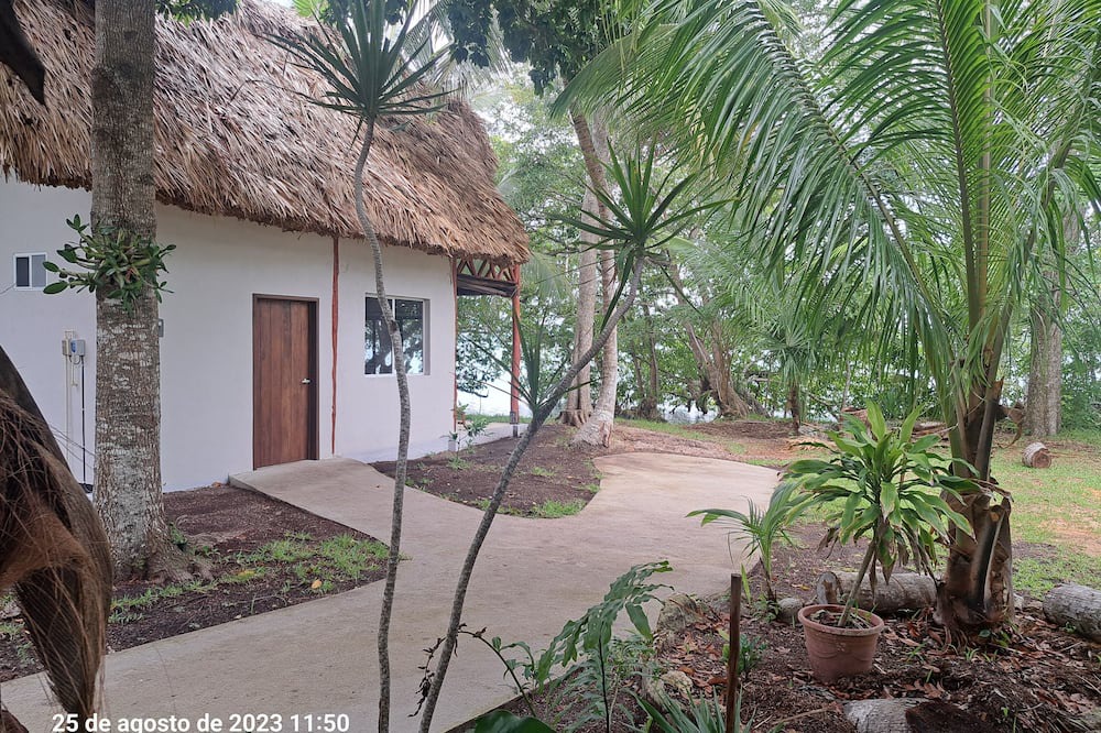 Photo of Outdoor in Huay-Pix
