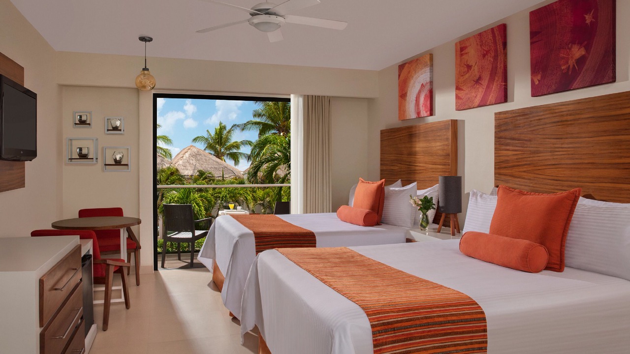 Photo of Bedroom in Costa Maya