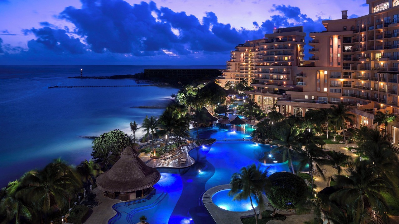Photo of Others in Punta Cancun