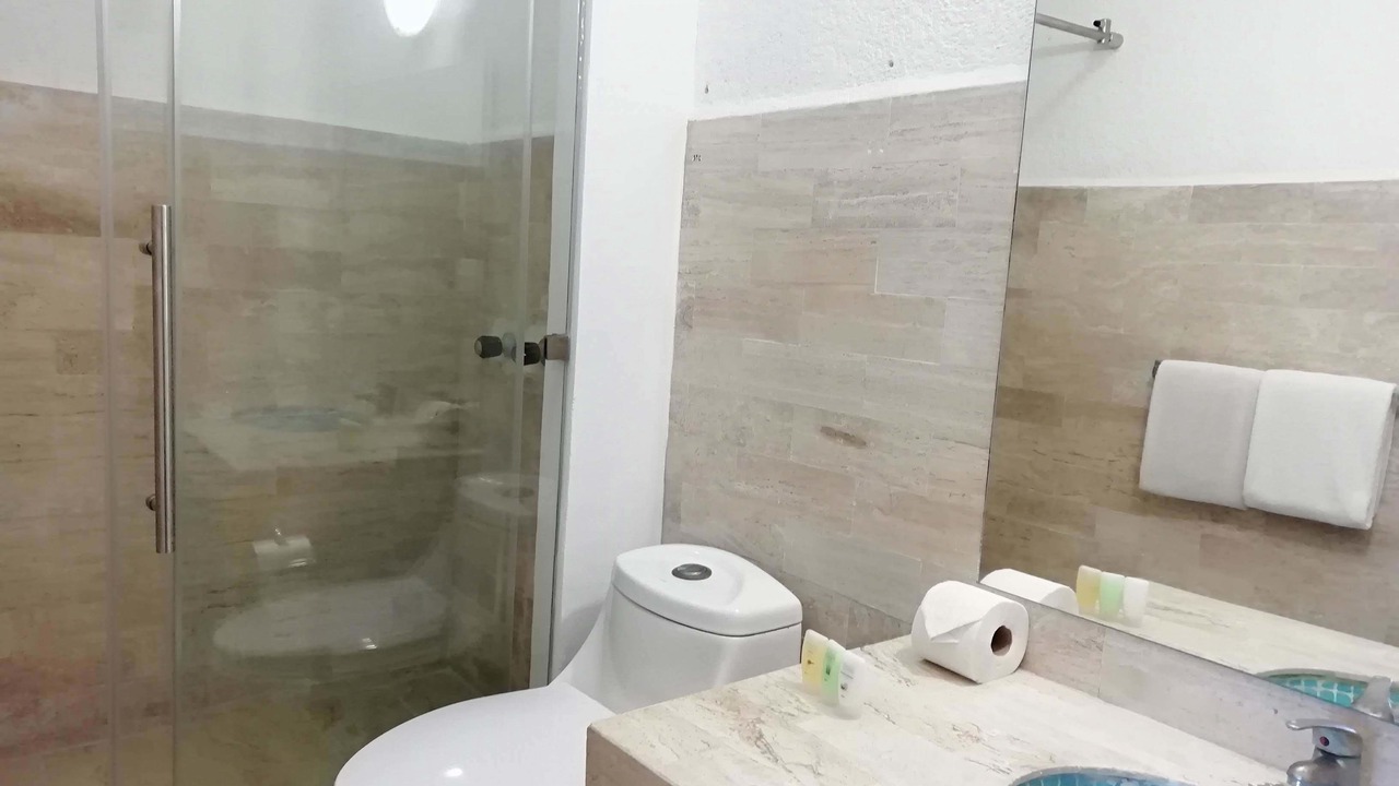 Photo of Bathroom in Zona Hotelera