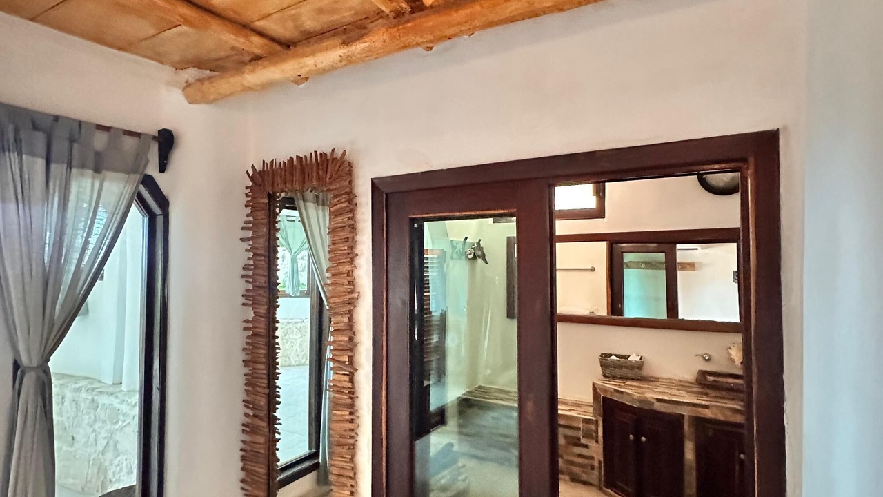 Photo of Bathroom in Zona Hotelera