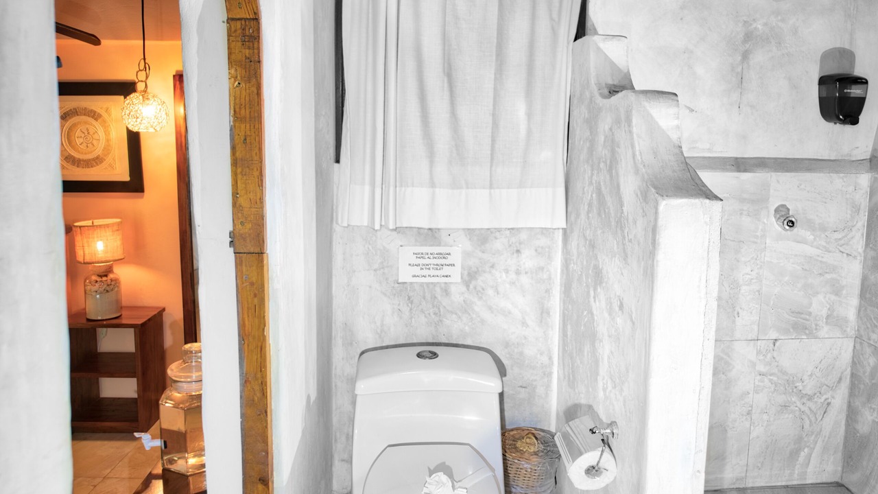 Photo of Bathroom in Zona Hotelera
