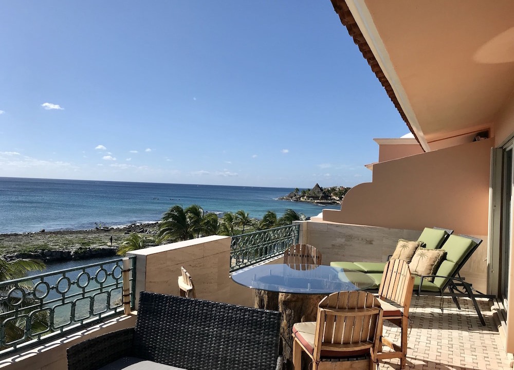 Photo of Patio Balcony in Puerto Aventuras
