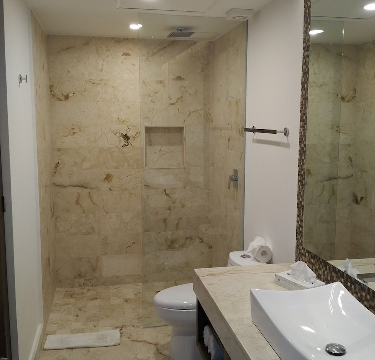 Photo of Bathroom in Centro