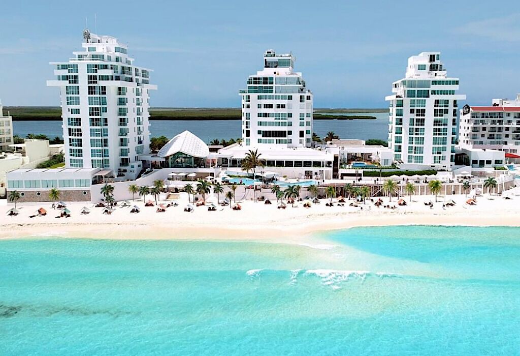 Photo of Others in Punta Cancun