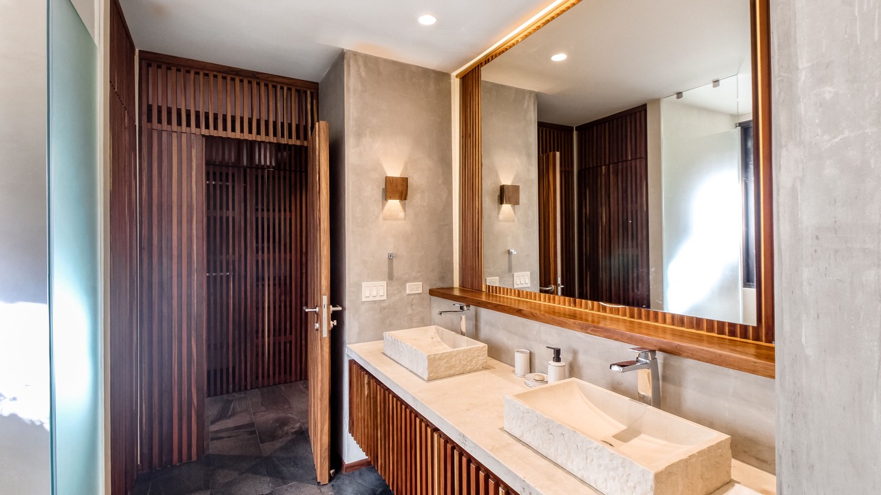Photo of Bathroom in Zama