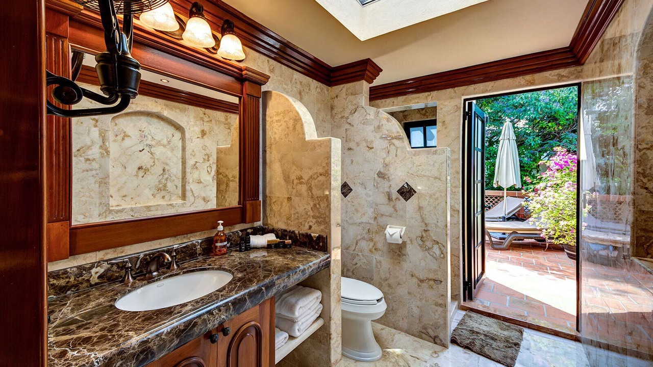 Photo of Bathroom in Playacar Beach