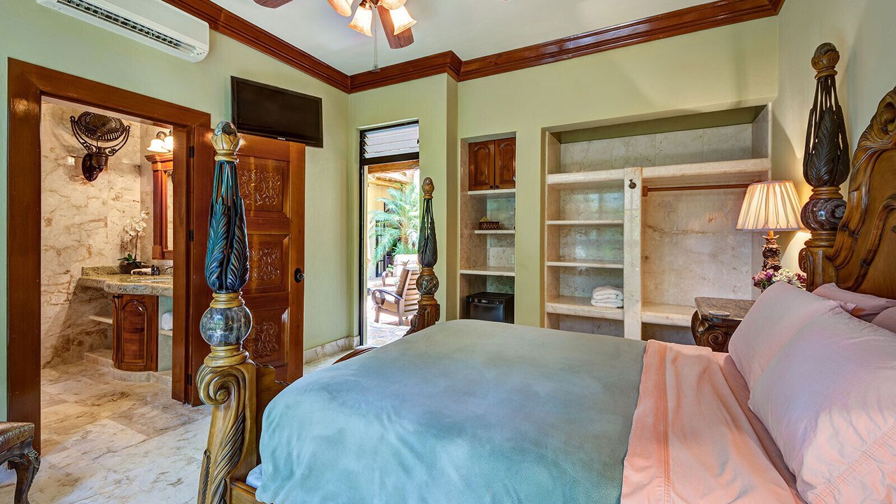 Photo of Bedroom in Playacar Beach