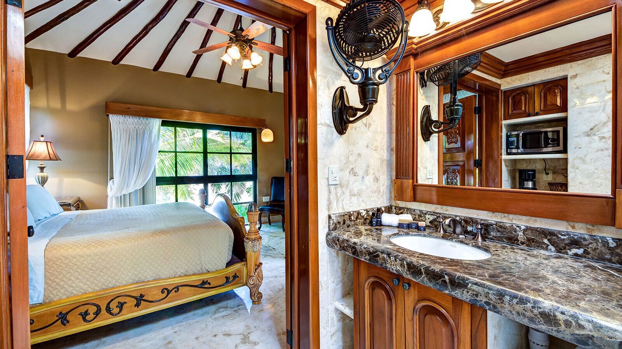 Photo of Bedroom in Playacar Beach