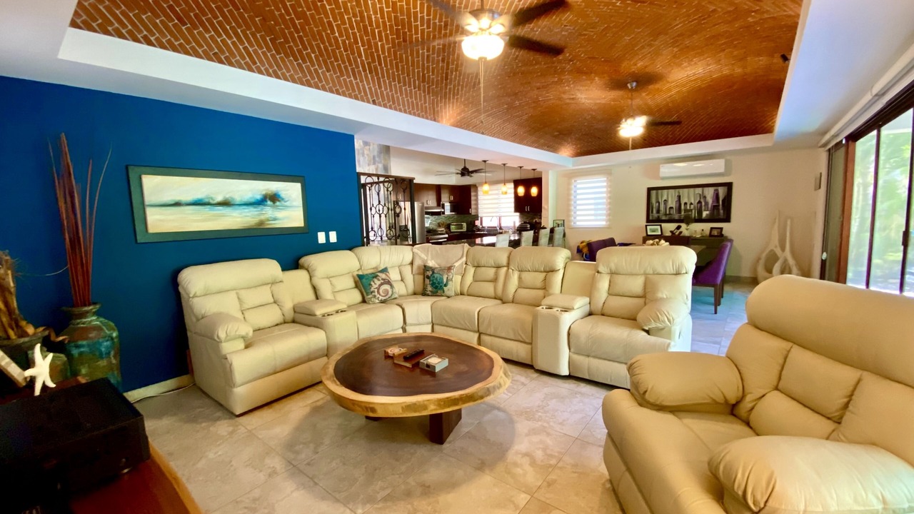 Photo of Livingroom in Puerto Aventuras