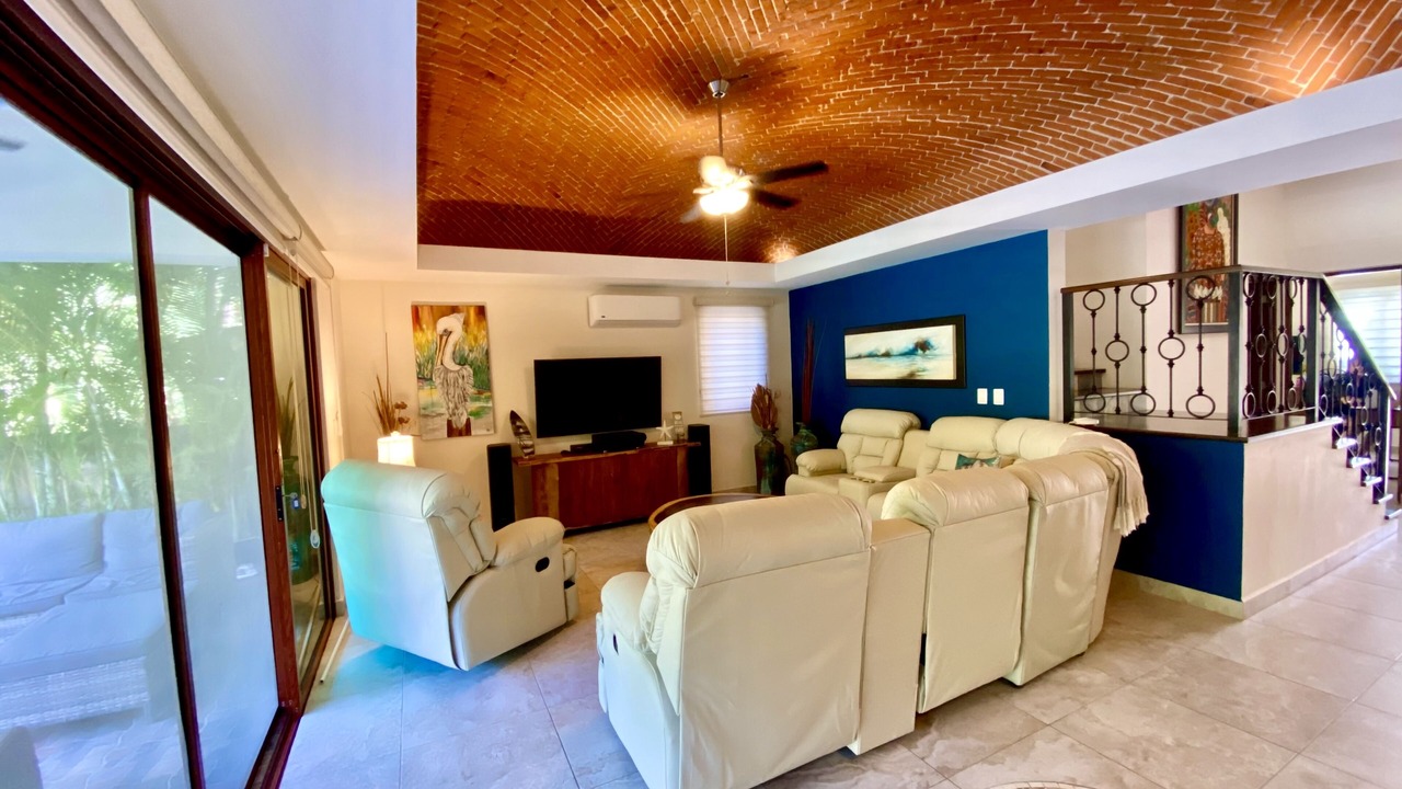 Photo of Livingroom in Puerto Aventuras