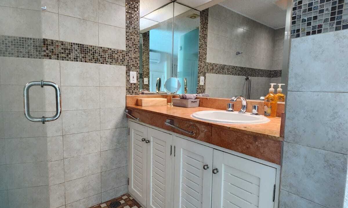 Photo of Bathroom in Zona Hotelera