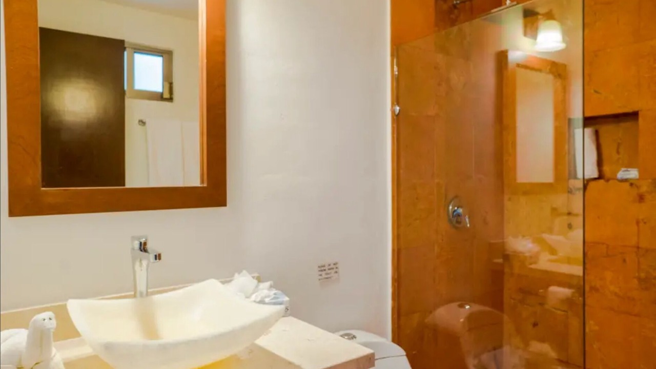 Photo of Bathroom in Colonia Meteorologico