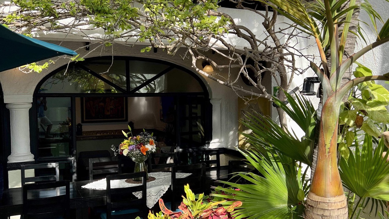 Photo of Outdoor in Centro - Supmza 001