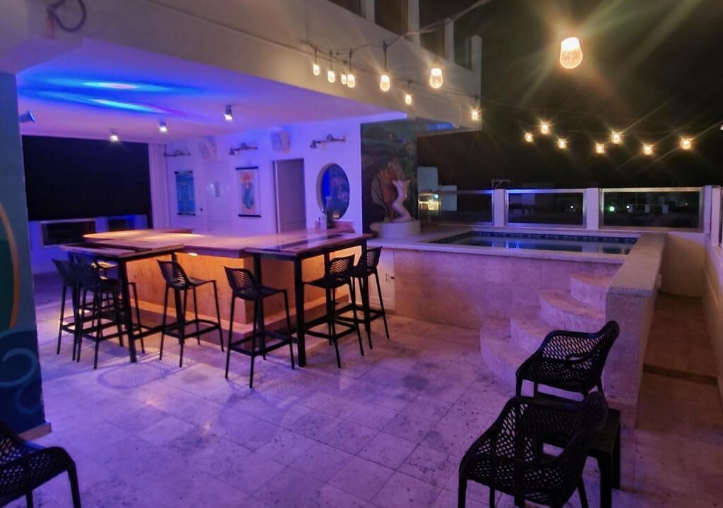 Photo of Outdoor in Centro - Supmza 001