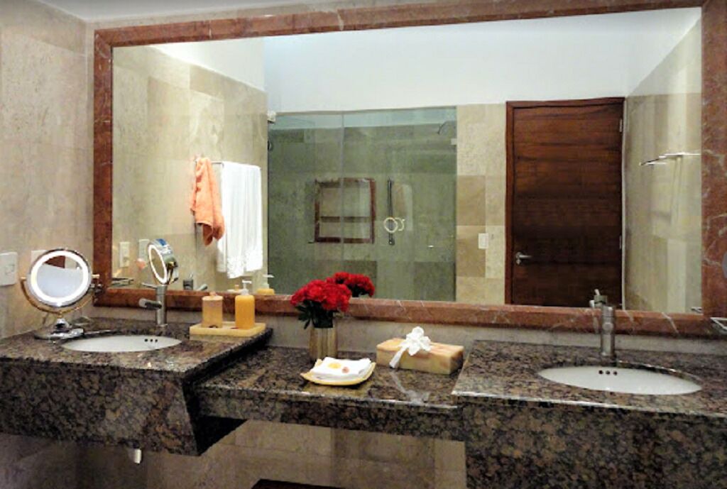 Photo of Bathroom in Puerto Aventuras