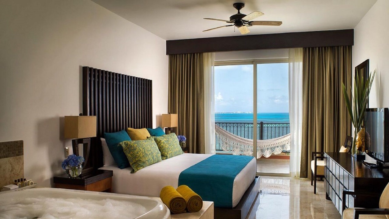 Photo of Bedroom in Playa Mujeres