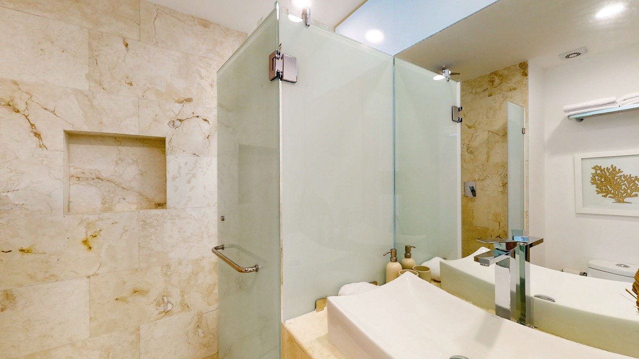 Photo of Bathroom in Zama