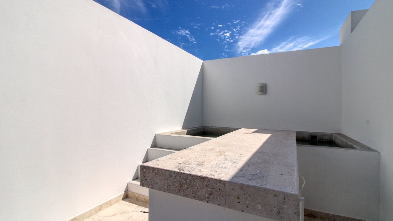 Photo of Outdoor in Zama