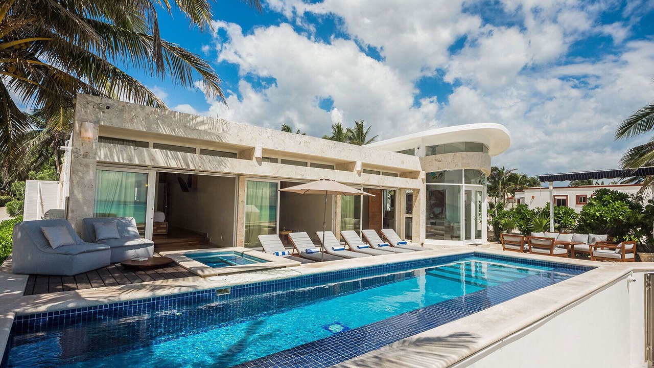 Photo of Outdoor in Playacar Beach