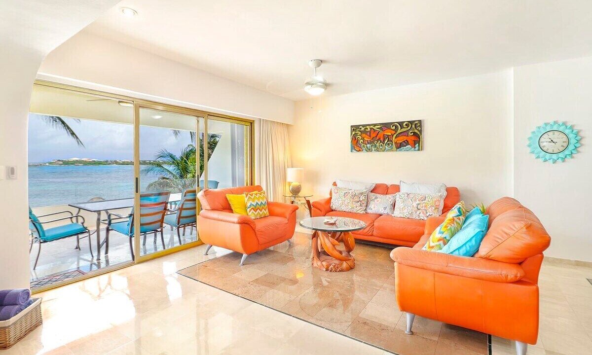 Photo of Livingroom in Puerto Aventuras