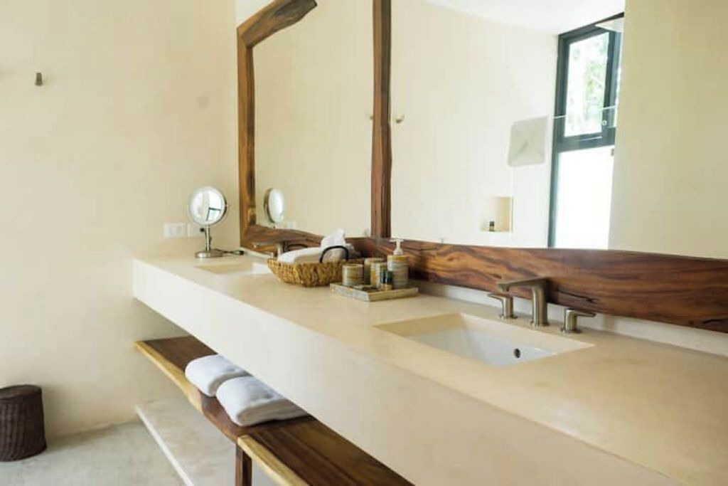 Photo of Bathroom in Zama