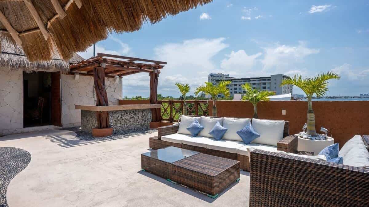 Photo of Patio Balcony in Zona Hotelera