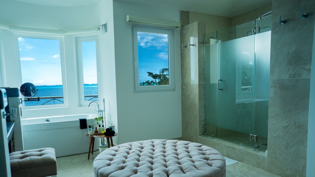 Photo of Bathroom in Zona Hotelera
