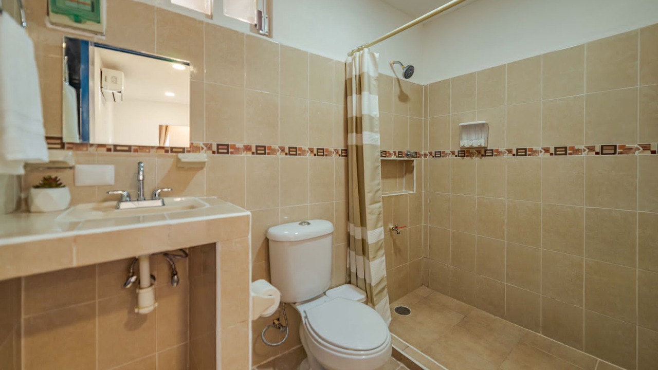 Photo of Bathroom in Colonia Meteorologico