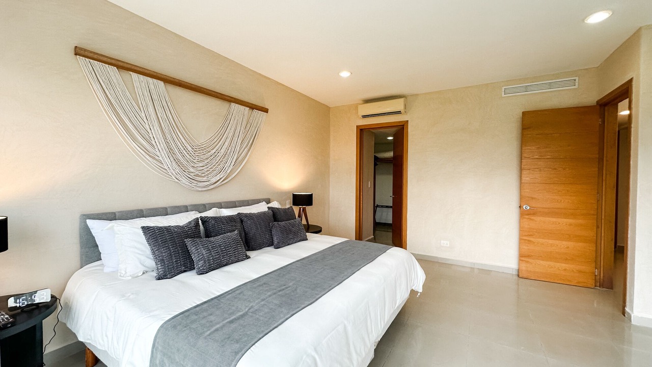 Photo of Bedroom in Playacar Fase II