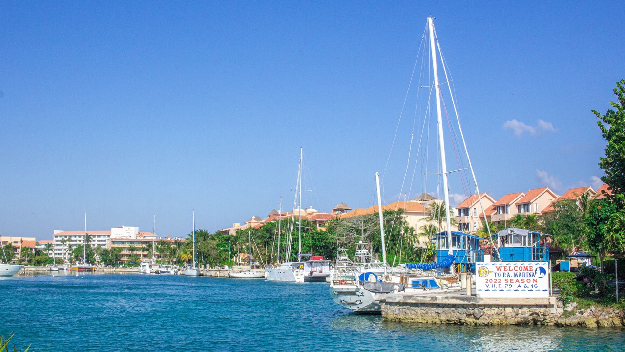 Photo of Others in Puerto Aventuras