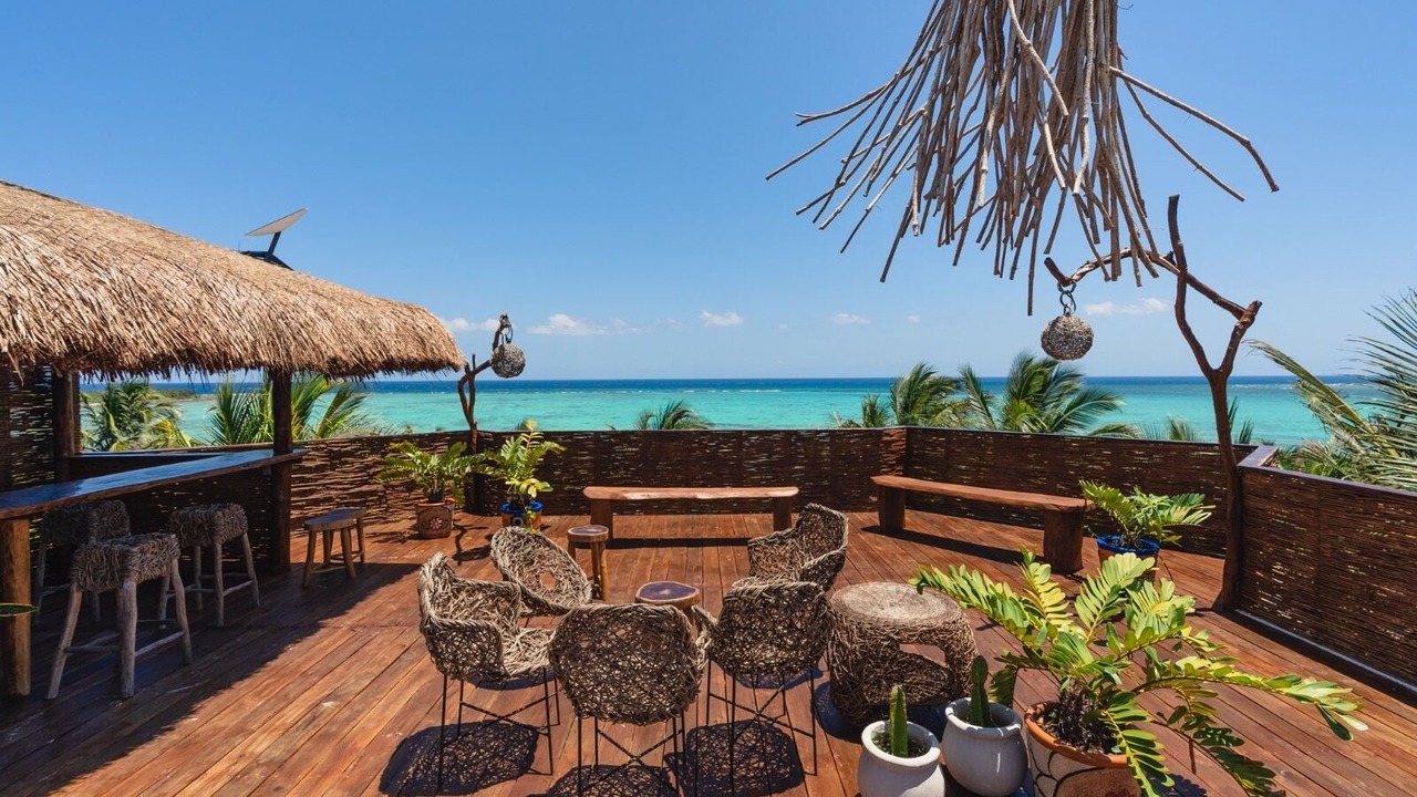 Photo of Patio Balcony in Soliman Bay