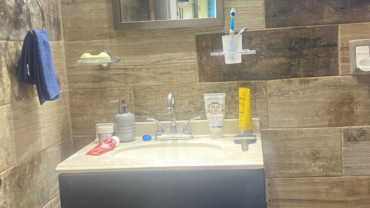 Photo of Bathroom in Huay-Pix