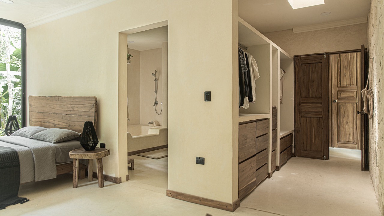 Photo of Bedroom in Francisco Uh May