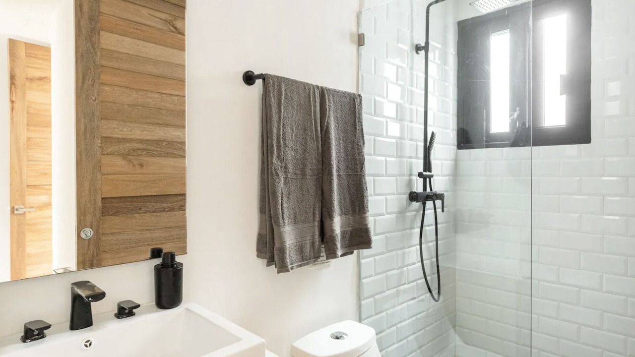 Photo of Bathroom in Ekbalan