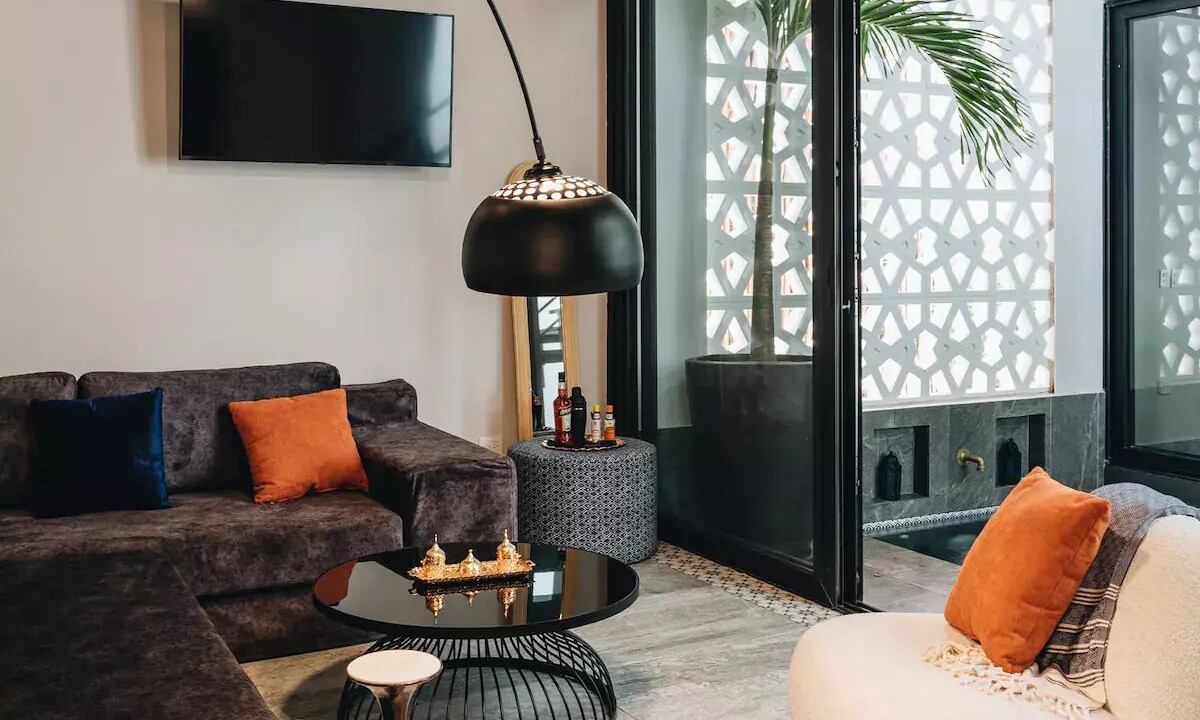 Photo of Livingroom in Ekbalan