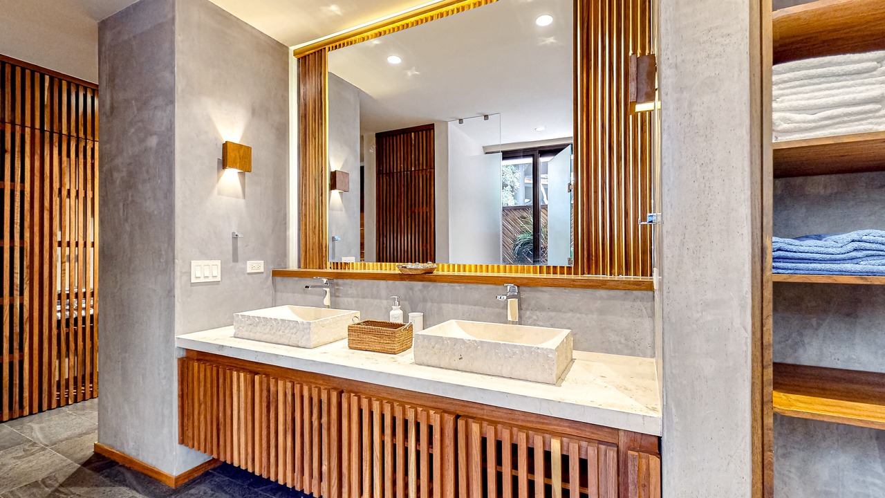 Photo of Bathroom in Zama