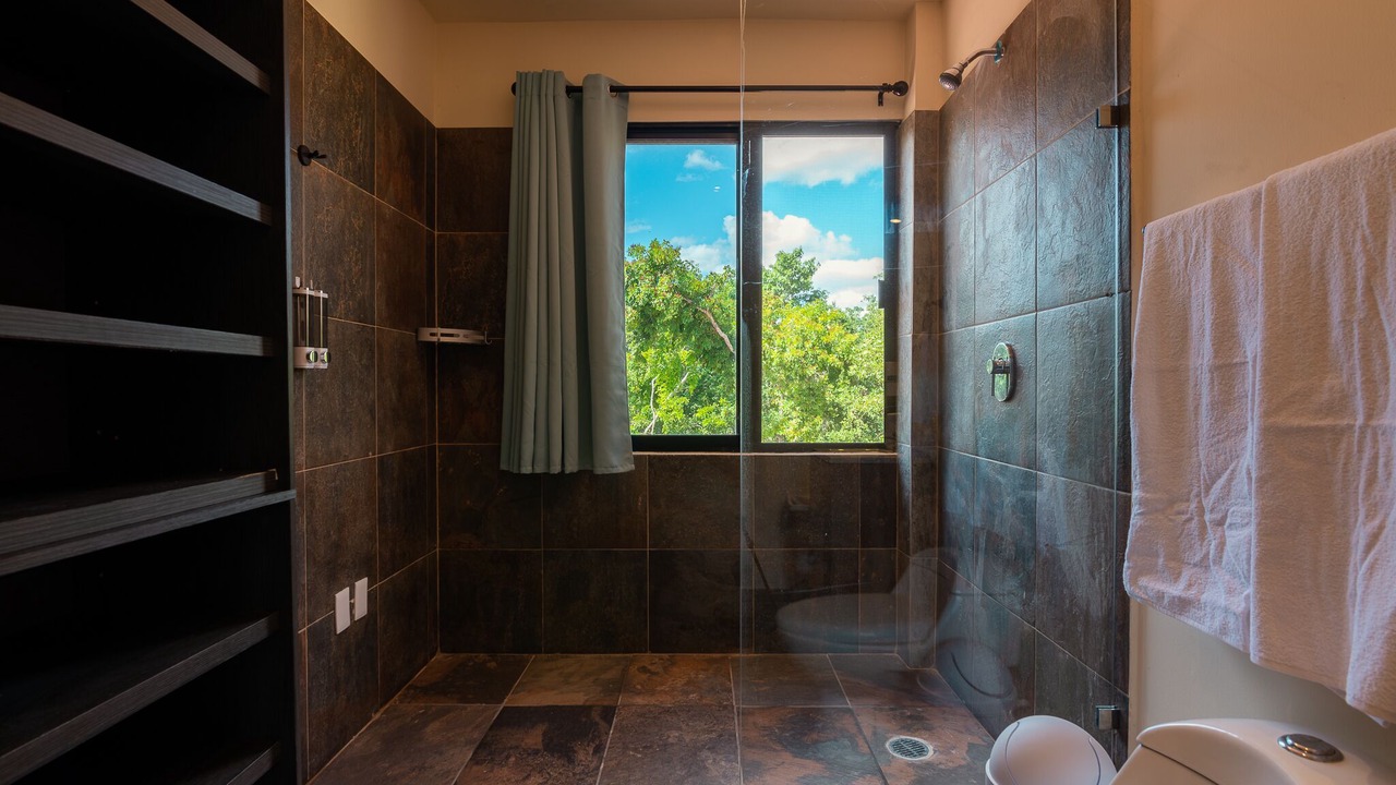 Photo of Bathroom in Tankah