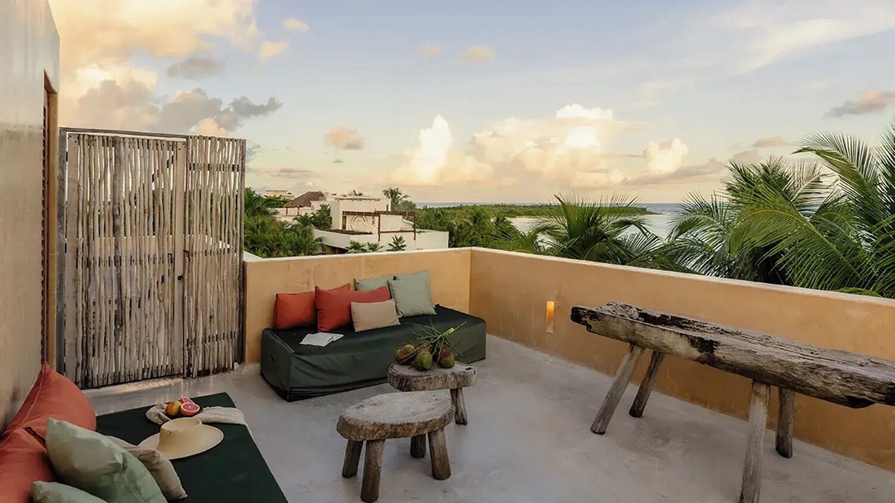 Photo of Patio Balcony in Soliman Bay