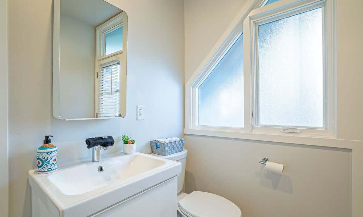 Photo of Bathroom in Downtown Sacramento