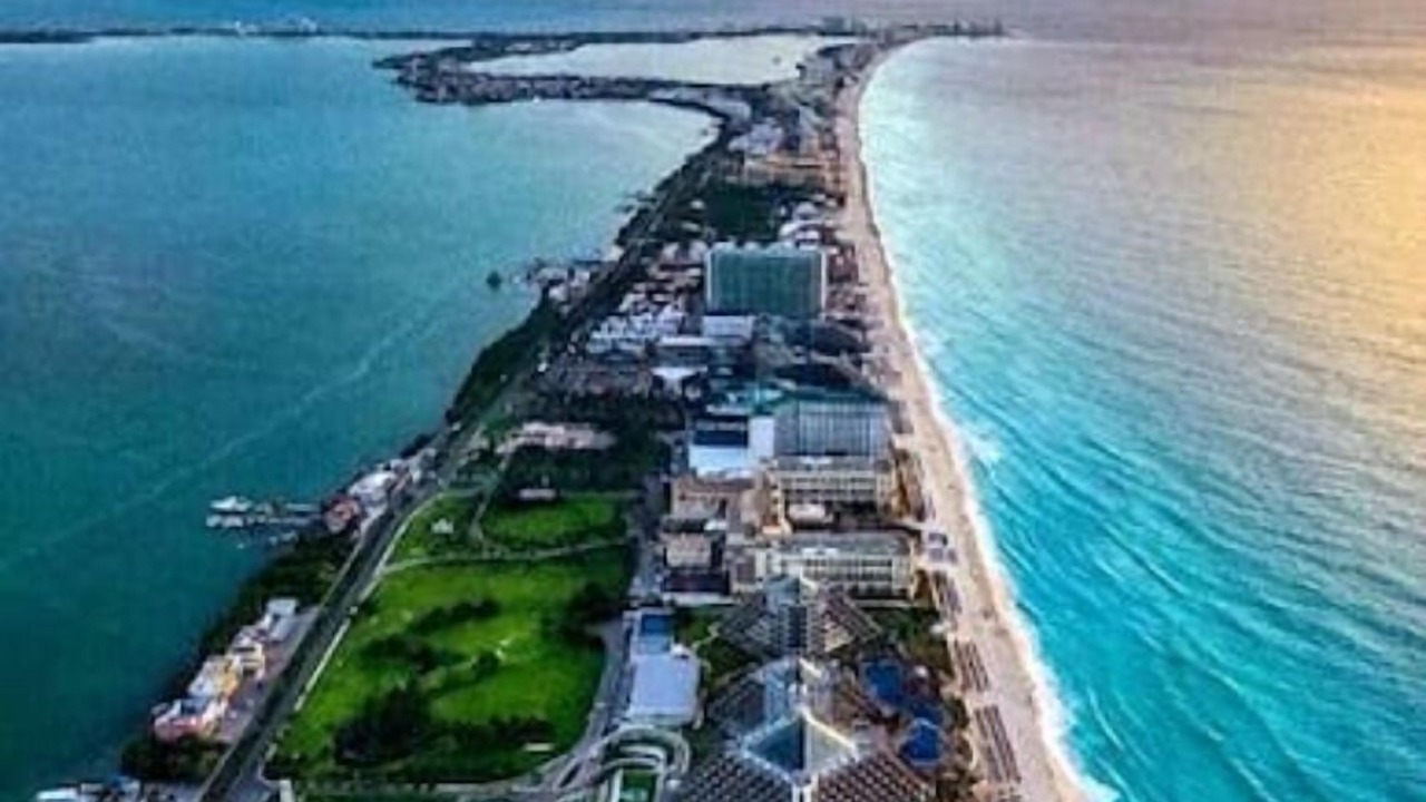 Photo of Others in Downtown Cancun