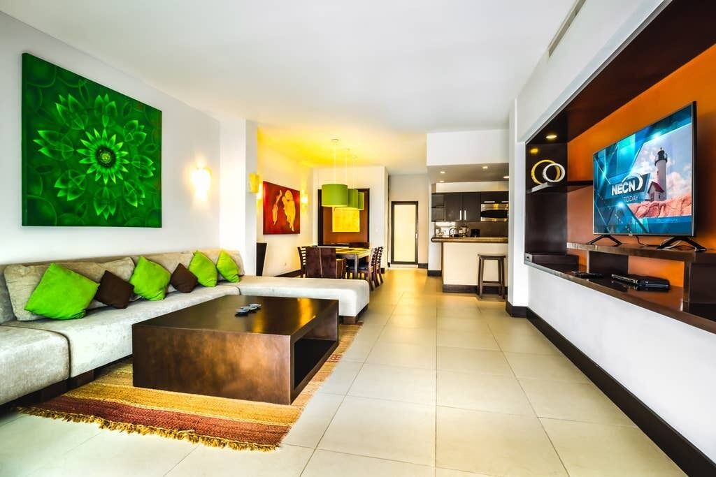 Photo of Livingroom in Downtown