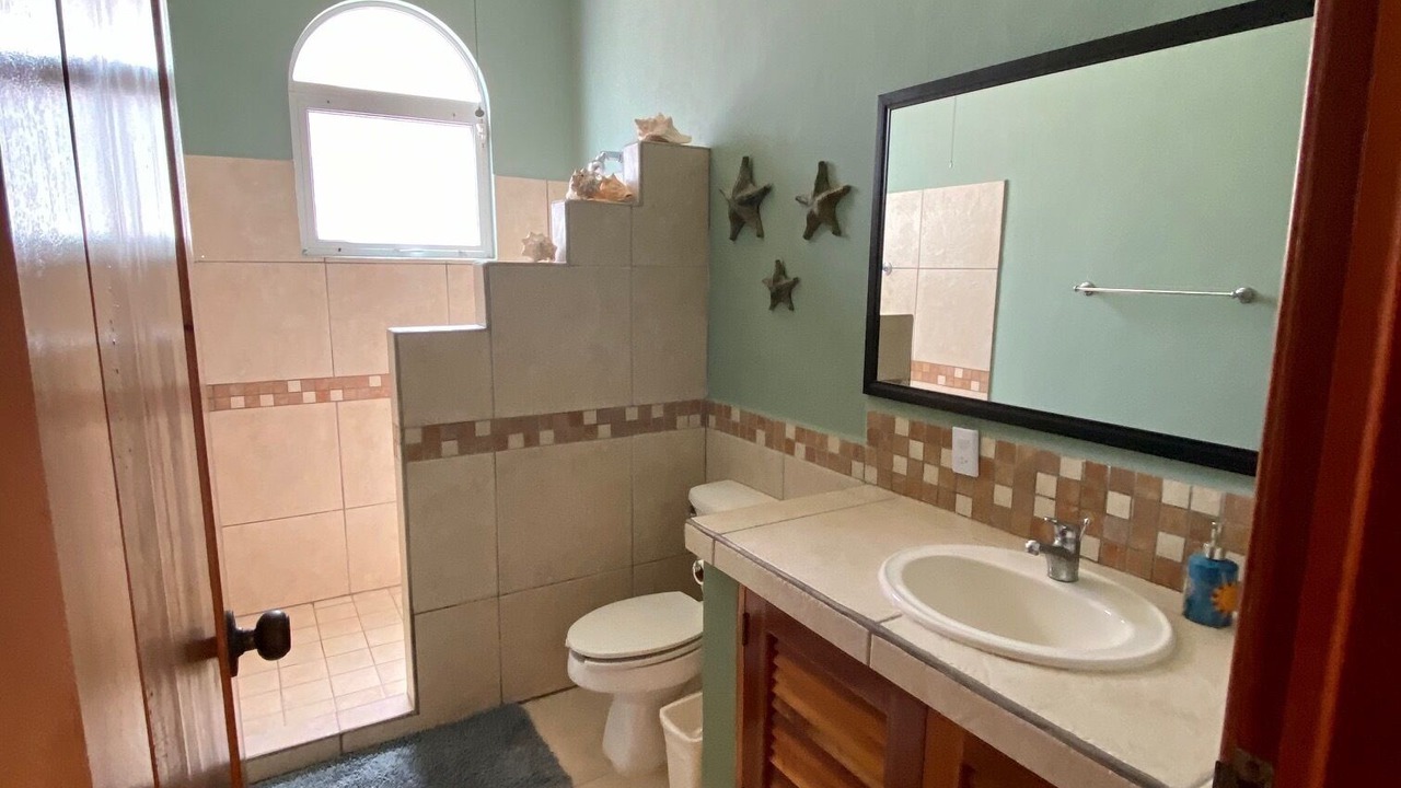 Photo of Bathroom in El Placer