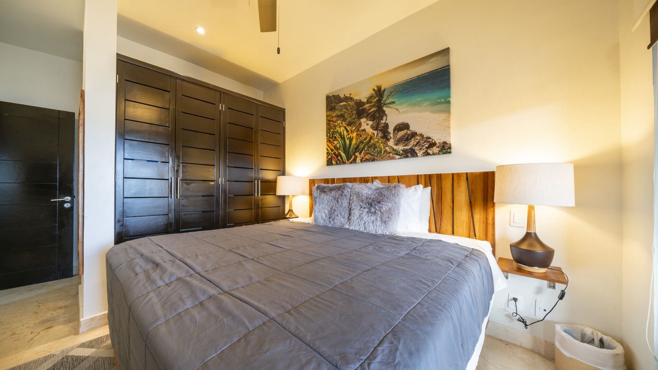 Photo of Bedroom in Downtown