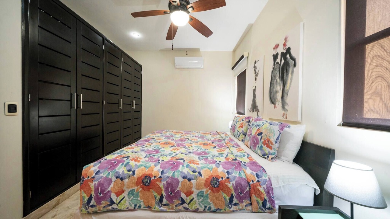 Photo of Bedroom in Downtown