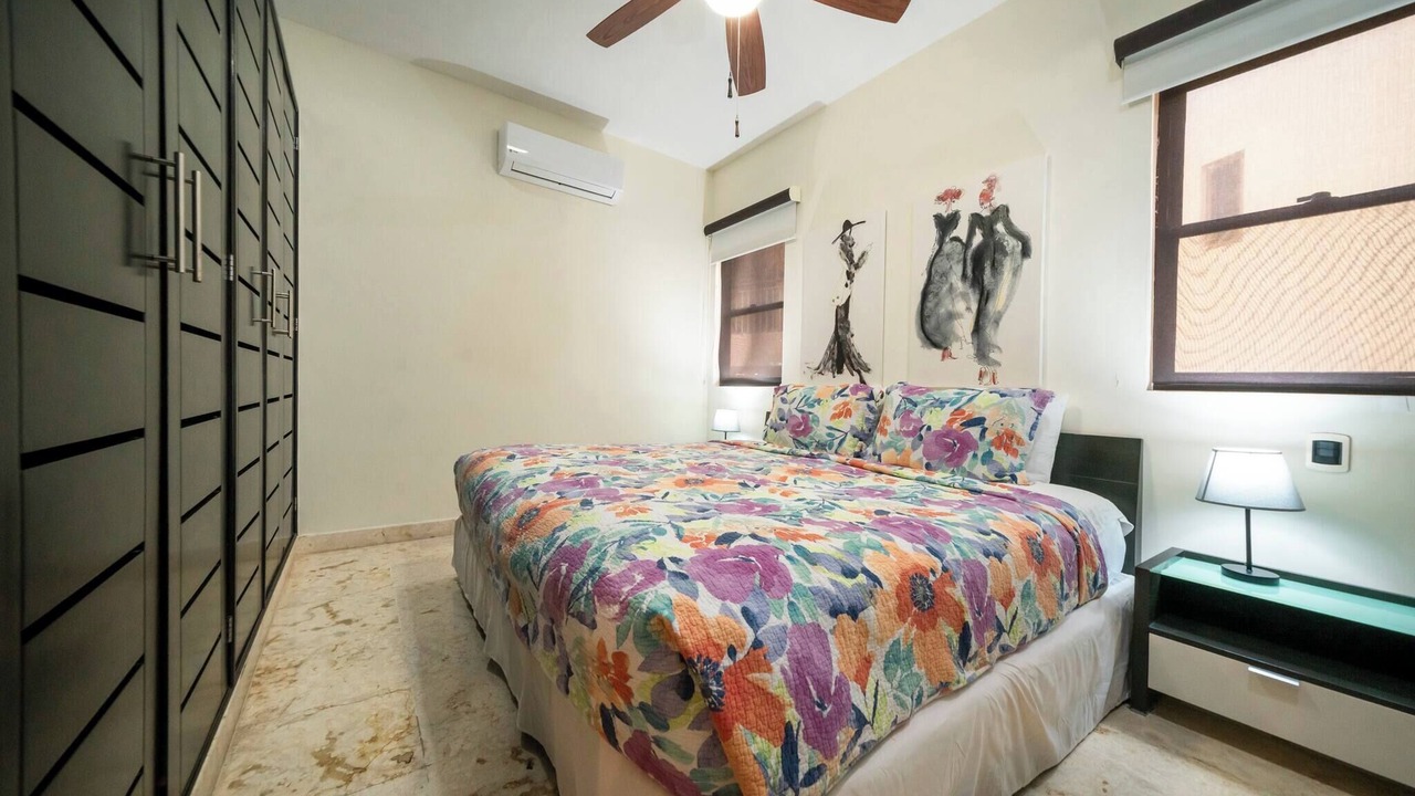 Photo of Bedroom in Downtown