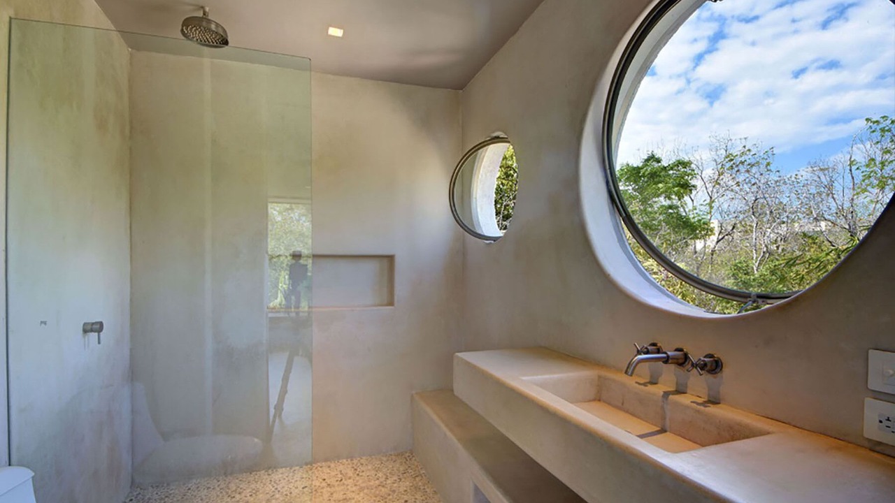 Photo of Bathroom in Zama