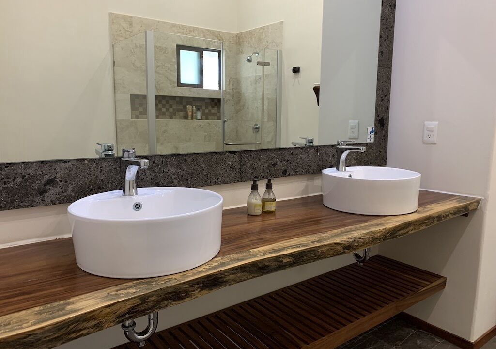 Photo of Bathroom in Colonia Meteorologico