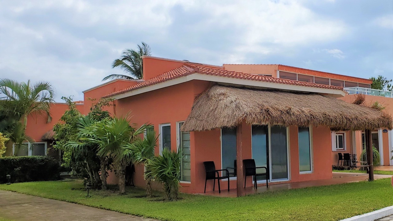 Photo of Others in Costa Maya
